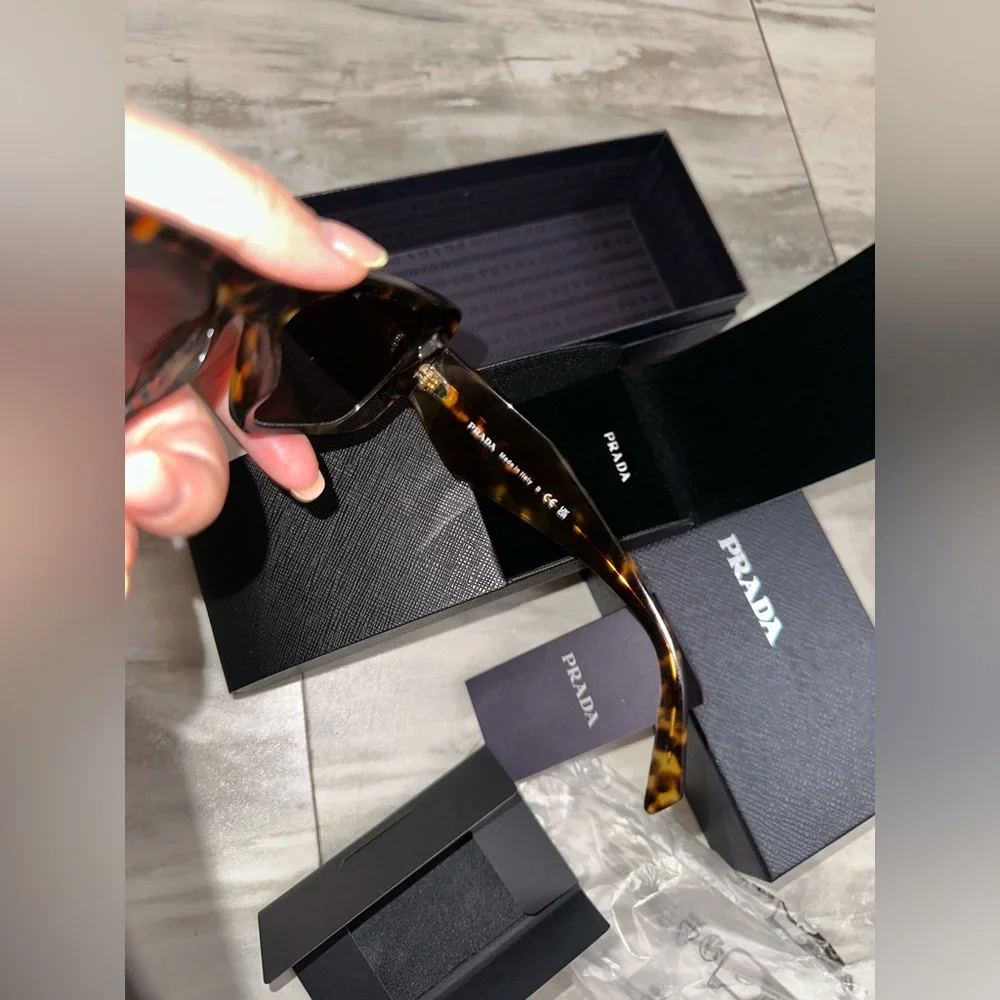 Prada Brown Tortoise Sunglasses - Picture 13 of 17